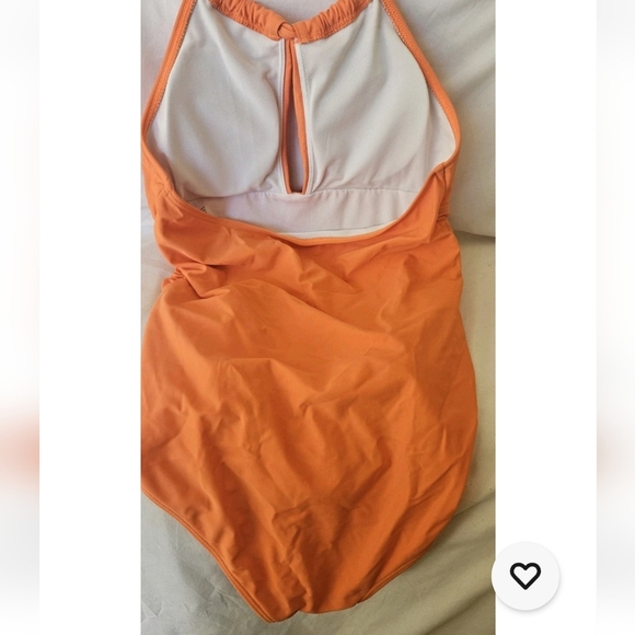 Swim Wear Orange One Piece Swimsuit Flattering Fit Halter Top Padded Wmn's Sz M - Picture 2 of 4